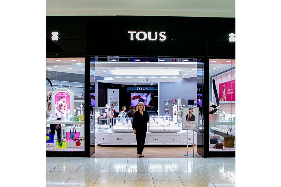 Tous Exterior