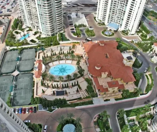 The-Stirling-Club-Turnberry-Place