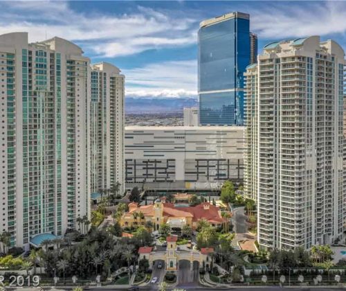 Turnberry-Place-Entrance