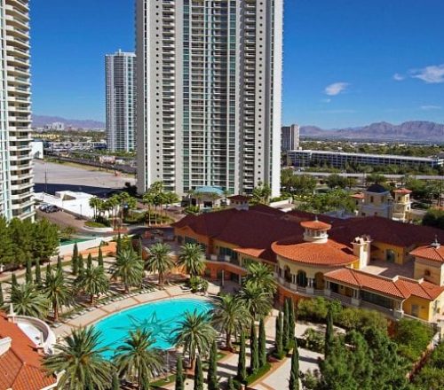 Turnberry-Place-aerial-2