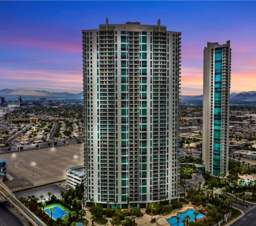 Turnberry-Towers-aerial-2